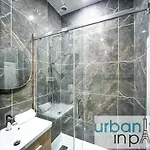 Daire Urban Flat 63 - 3 Bedrooms Flat Champs-elysees Mermoz Paris