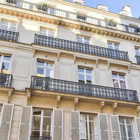 Urban Flat 63 - 3 Bedrooms Flat Champs-Elysees Mermoz Apartment *
