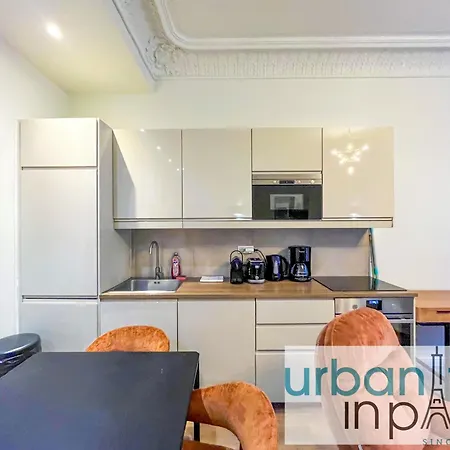 Urban Flat 63 - 3 Bedrooms Flat Champs-elysees Mermoz