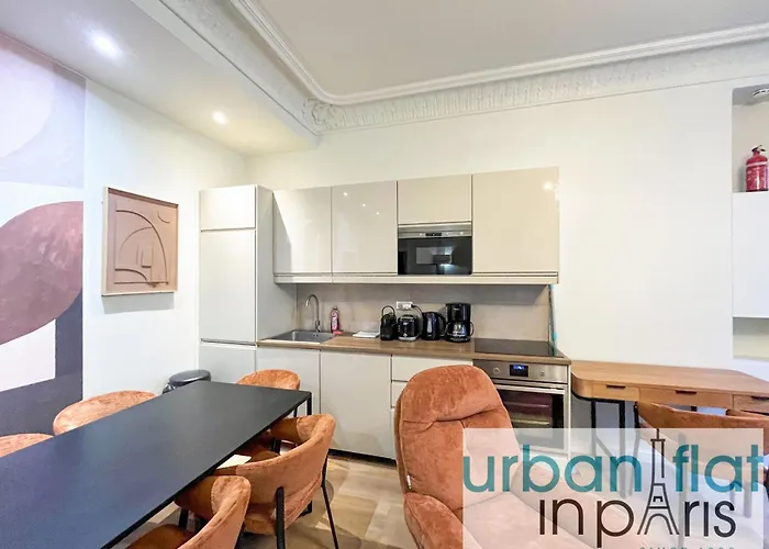 Urban Flat 63 - 3 Bedrooms Flat Champs-elysees Mermoz Apartment *