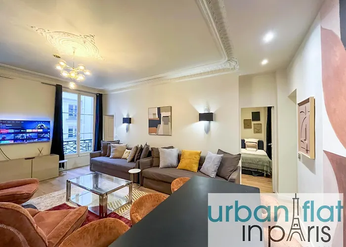 Urban Flat 63 - 3 Bedrooms Flat Champs-elysees Mermoz Apartment